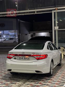 Hyundai Azera